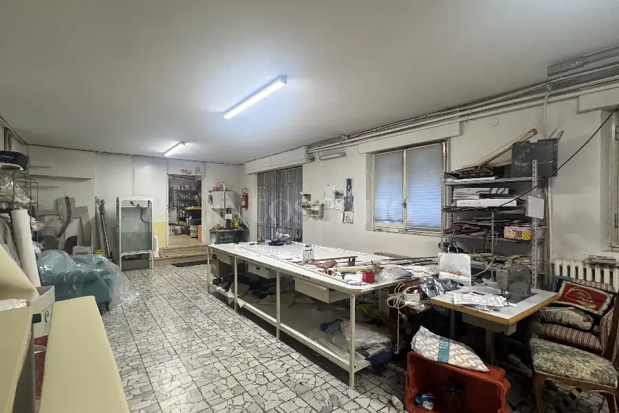 Laboratorio in vendita di 227 mq a €245.000 (rif. 29/2026)