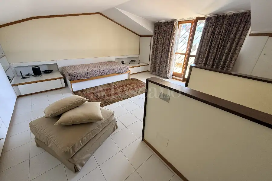 Villino a Schiera in vendita di 280 mq a €950.000 (rif. 15/2026)