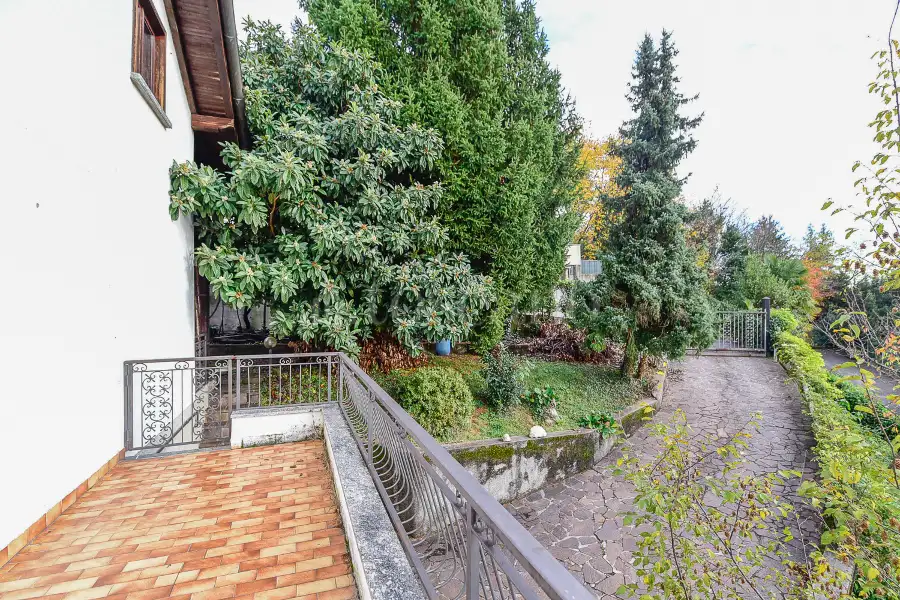 Casa Indipendente in vendita di 350 mq a €510.000 (rif. 50/2025)