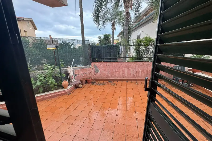 Villa Bifamiliare in vendita di 480 mq a €499.000 (rif. 171/2026)