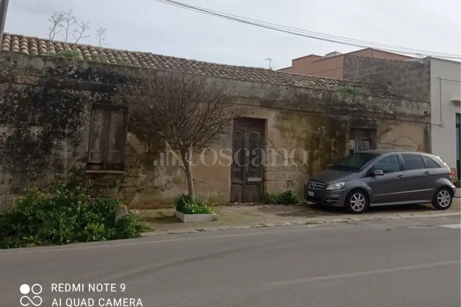 Casa Indipendente in vendita di 240 mq a €70.000 (rif. 5/2025)