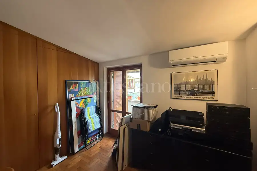 Villa Bifamiliare in vendita di 240 mq a €790.000 (rif. 10/2026)
