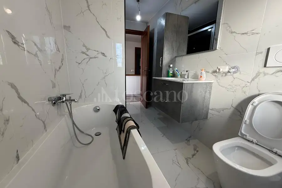 Attico in vendita di 190 mq a €575.000 (rif. 60/2025)