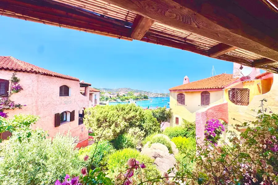 Casa in vendita di 116 mq a €2.200.000 (rif. 21/2025)