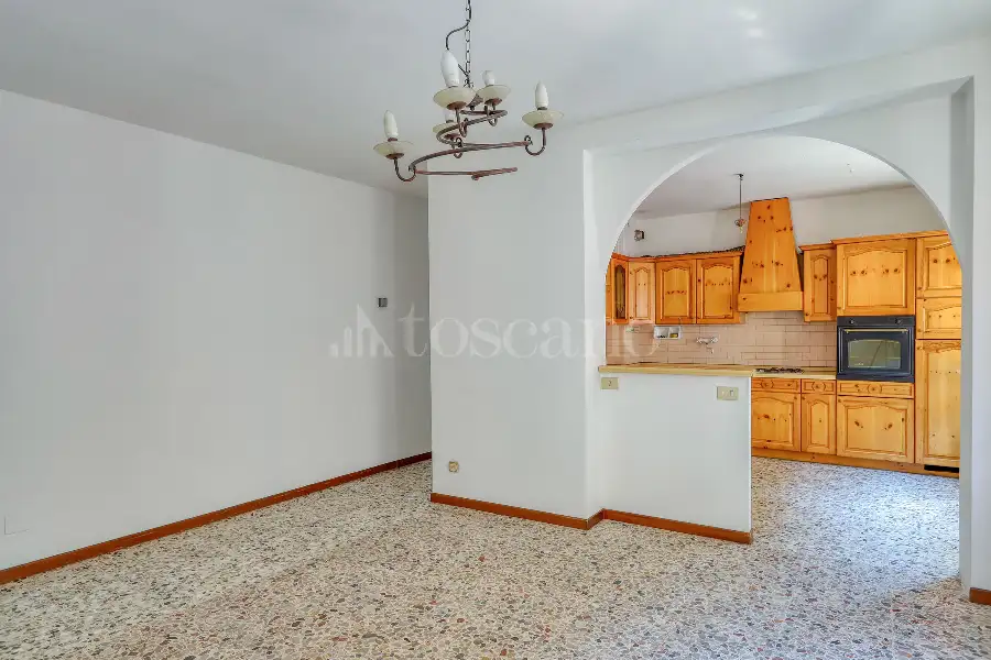 Casa Indipendente in vendita di 200 mq a €260.000 (rif. 159/2026)