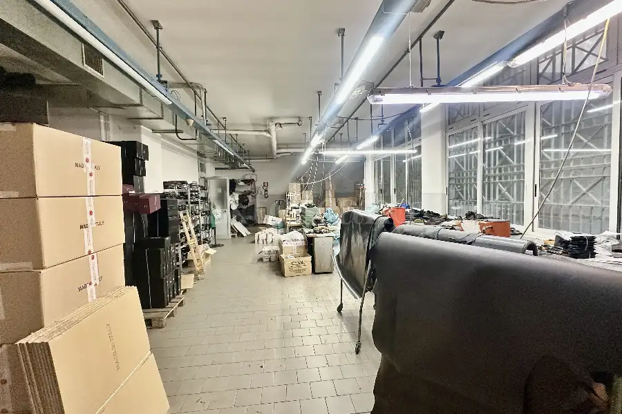 Ufficio in vendita di 190 mq a €1.200.000 (rif. 22/2026)