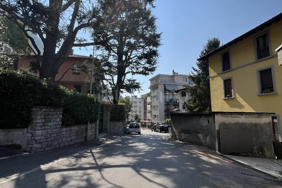 Casa in affitto di 90 mq a €1.700 (rif. 15/2026)