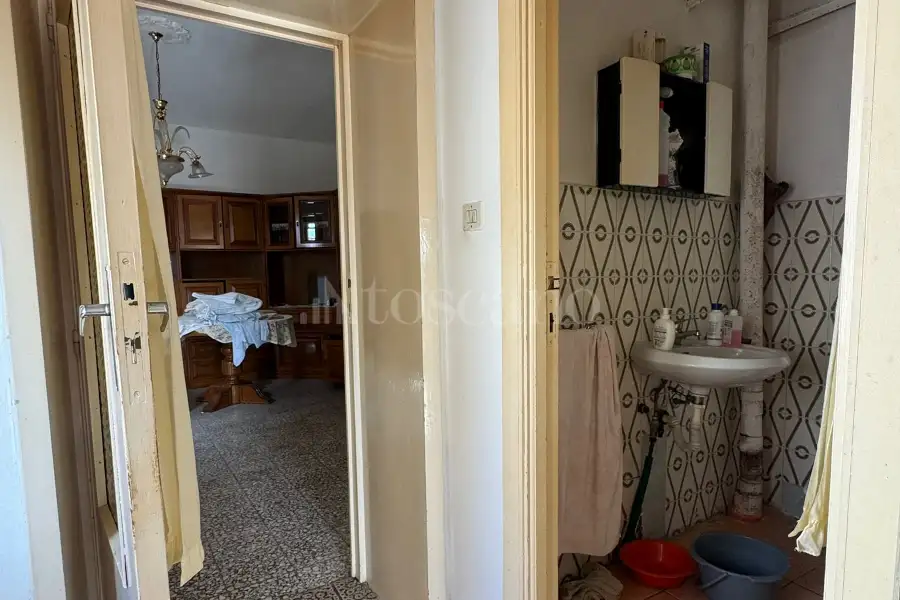 Casa Indipendente in vendita di 180 mq a €100.000 (rif. 39/2026)