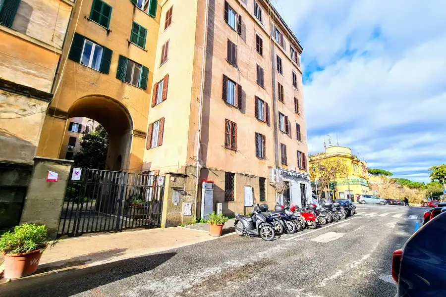 Cantina in vendita di 12 mq a €79.000 (rif. 16/2025)