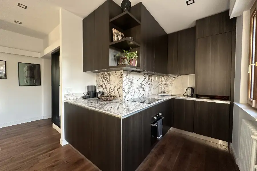 Attico in vendita di 95 mq a €699.500 (rif. 11/2025)