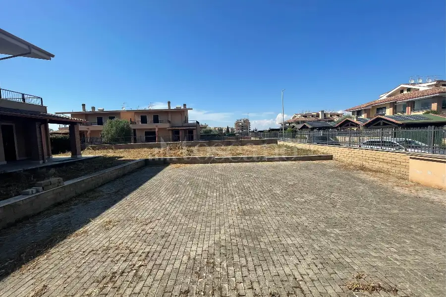 Villa Plurifamiliare in vendita di 250 mq a €449.000 (rif. 58/2026)