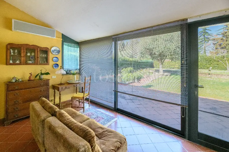 Villino a Schiera in vendita di 200 mq a €220.000 (rif. 7/2026)