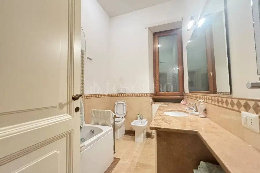 Casa in vendita di 170 mq a €1.599.000 (rif. 58/2026)