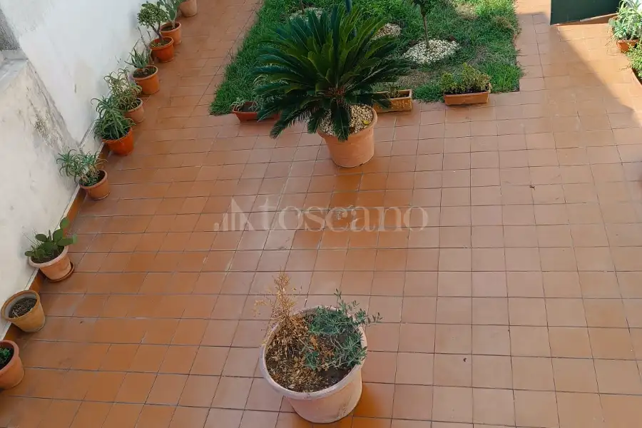 Villa Bifamiliare in vendita di 480 mq a €499.000 (rif. 171/2026)