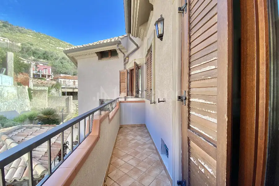 Villa in vendita di 431 mq a €510.000 (rif. 8/2026)