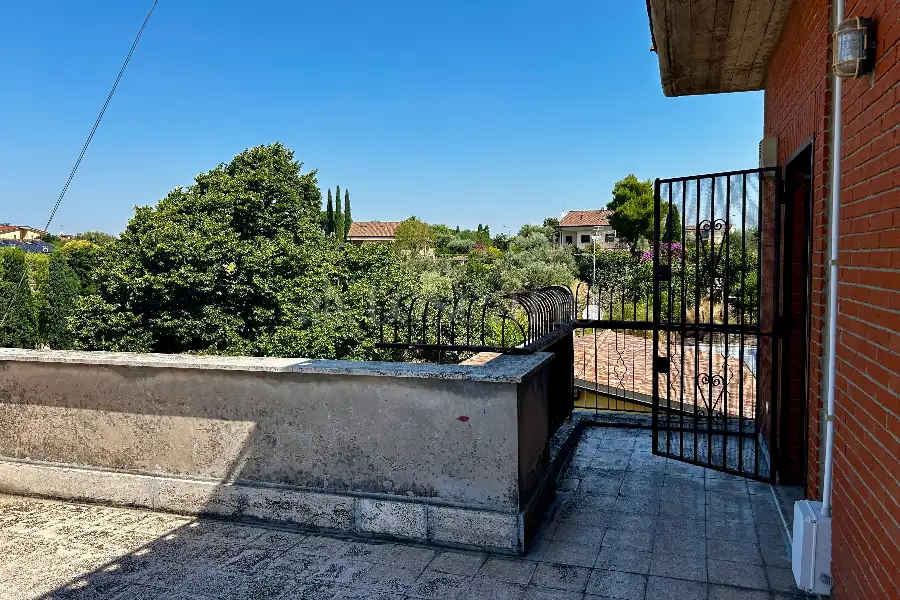 Villa in vendita di 200 mq a €699.000 (rif. 37/2025)