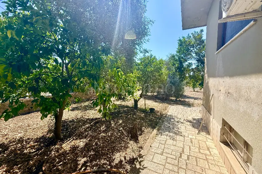 Casa Indipendente in vendita di 254 mq a €299.000 (rif. 81/2026)
