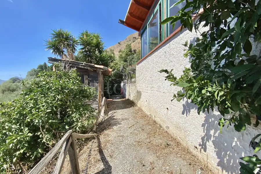 Negozio in vendita di 90 mq a €163.000 (rif. 43/2025)
