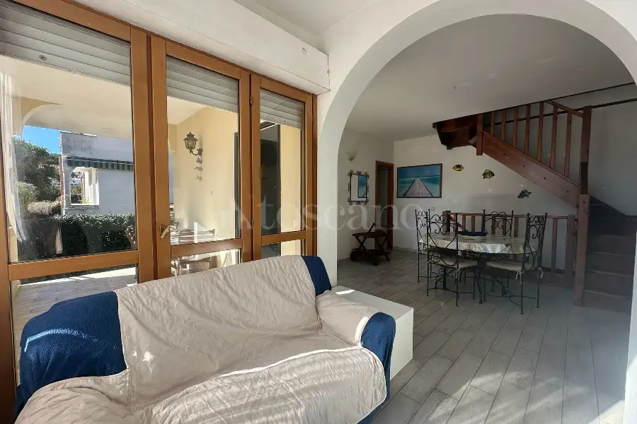 Villa Plurifamiliare in vendita di 120 mq a €395.000 (rif. 19/2026)