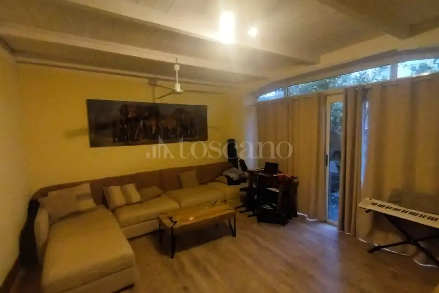Casa Indipendente in vendita di 200 mq a €440.000 (rif. 1/2026)