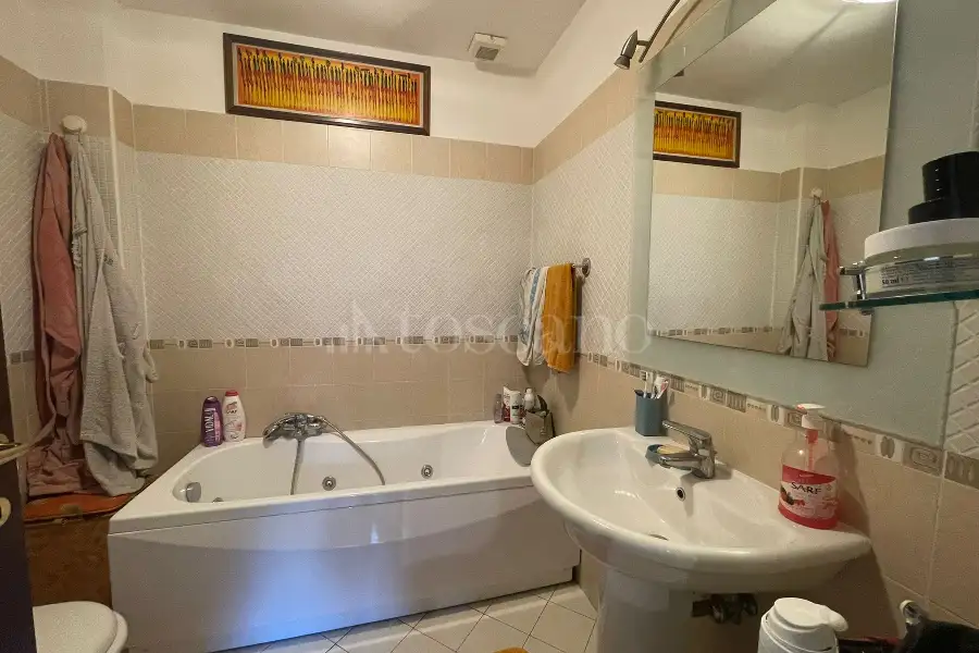 Villa Plurifamiliare in vendita di 160 mq a €359.000 (rif. 9/2026)