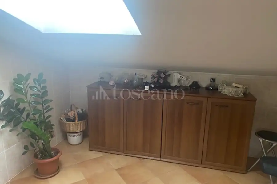 Casa Indipendente in vendita di 260 mq a €460.000 (rif. 68/2026)