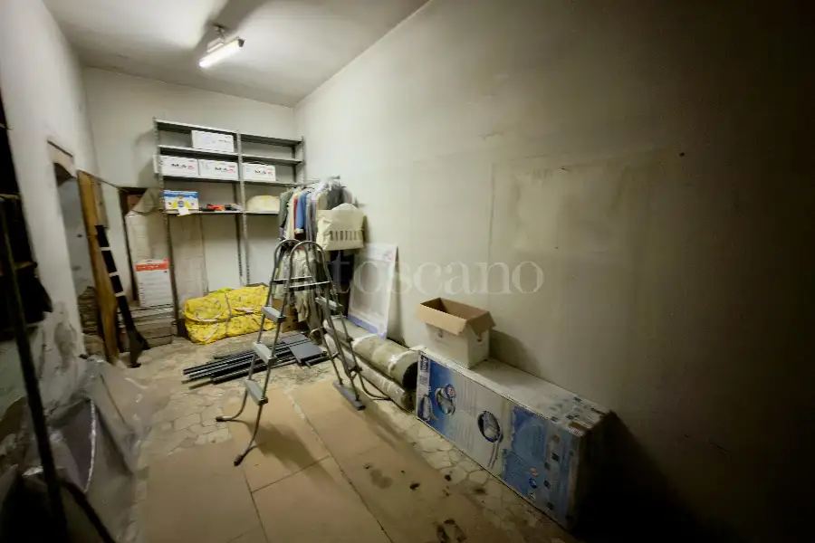 Casa Indipendente in vendita di 250 mq a €272.000 (rif. 5/2026)