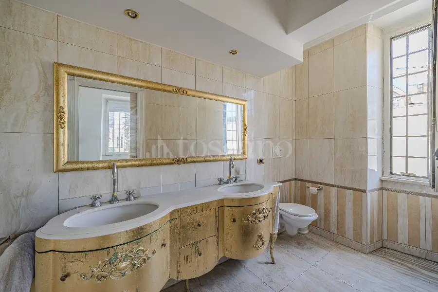 Villa in vendita di 210 mq a €980.000 (rif. 50/2026)