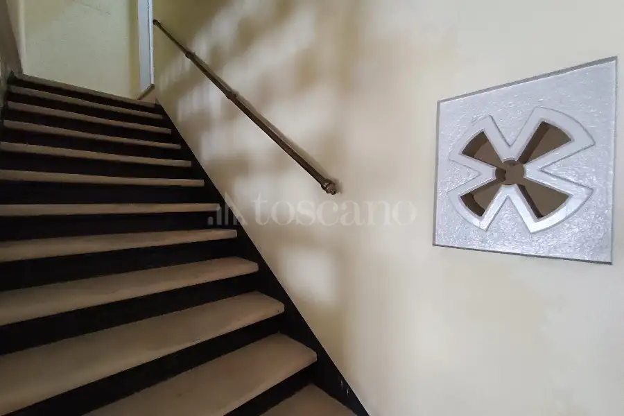 Palazzo in vendita di 270 mq a €650.000 (rif. 19/2024)