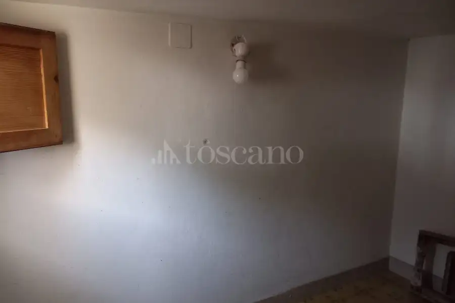 Villa Bifamiliare in vendita di 160 mq a €159.000 (rif. 18/2025)