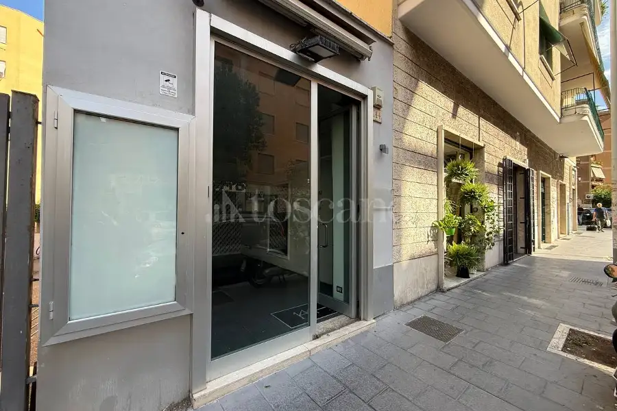 Negozio in vendita di 30 mq a €195.000 (rif. 27/2026)