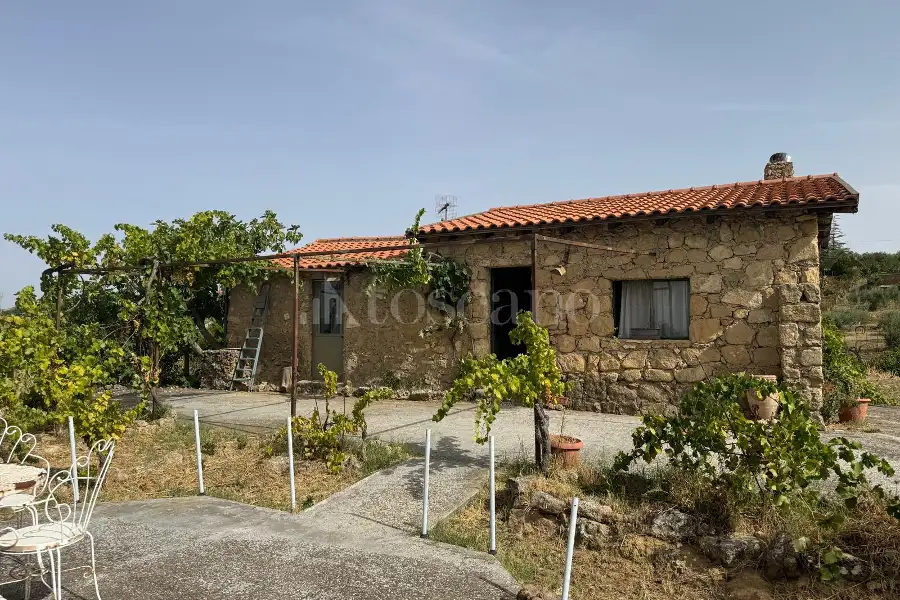 Casa Indipendente in vendita di 98 mq a €79.000 (rif. 175/2026)