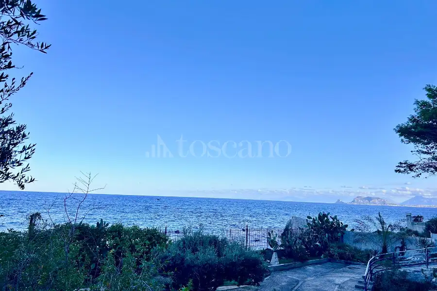 Villa in affitto di 101 mq a €1.100 (rif. 133/2026)