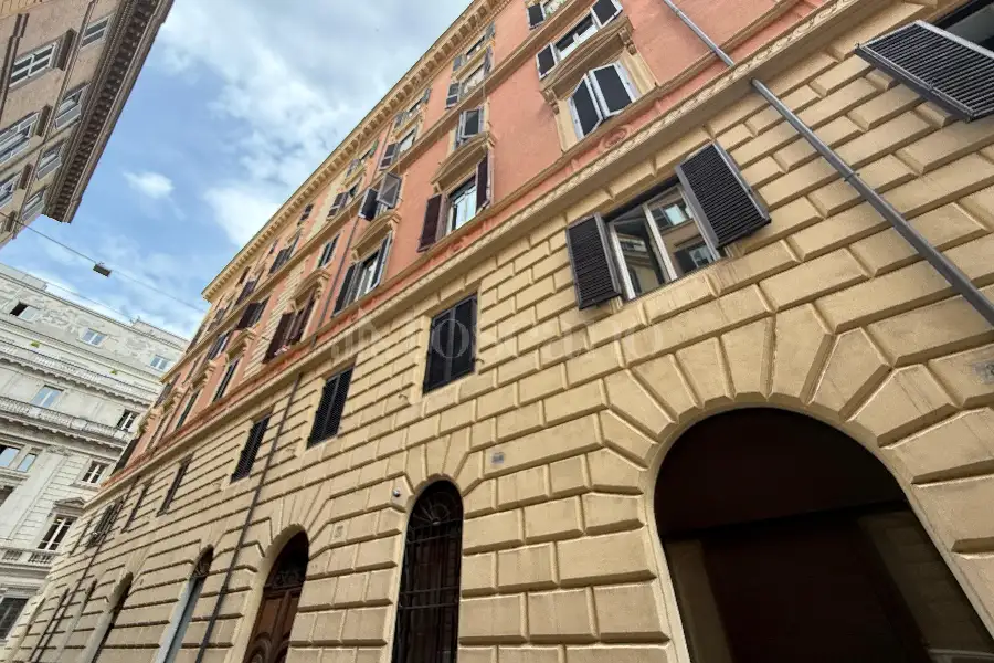 Casa in vendita di 85 mq a €650.000 (rif. 52/2026)