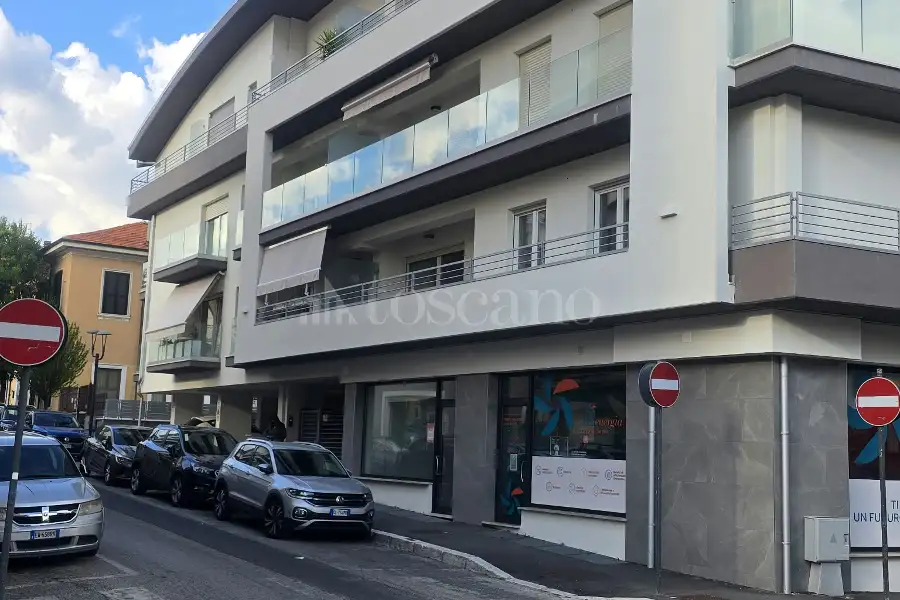 Ufficio in affitto di 60 mq a €600 (rif. 156/2024)
