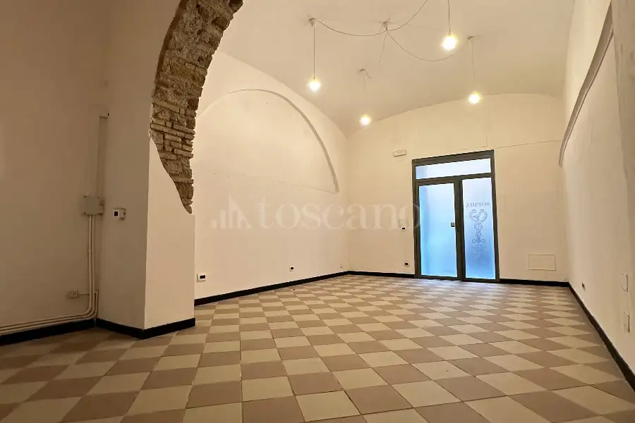 Negozio in vendita di 41 mq a €129.000 (rif. 68/2025)