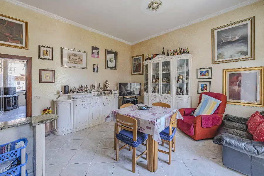 Casa in vendita di 85 mq a €665.000 (rif. 16/2026)