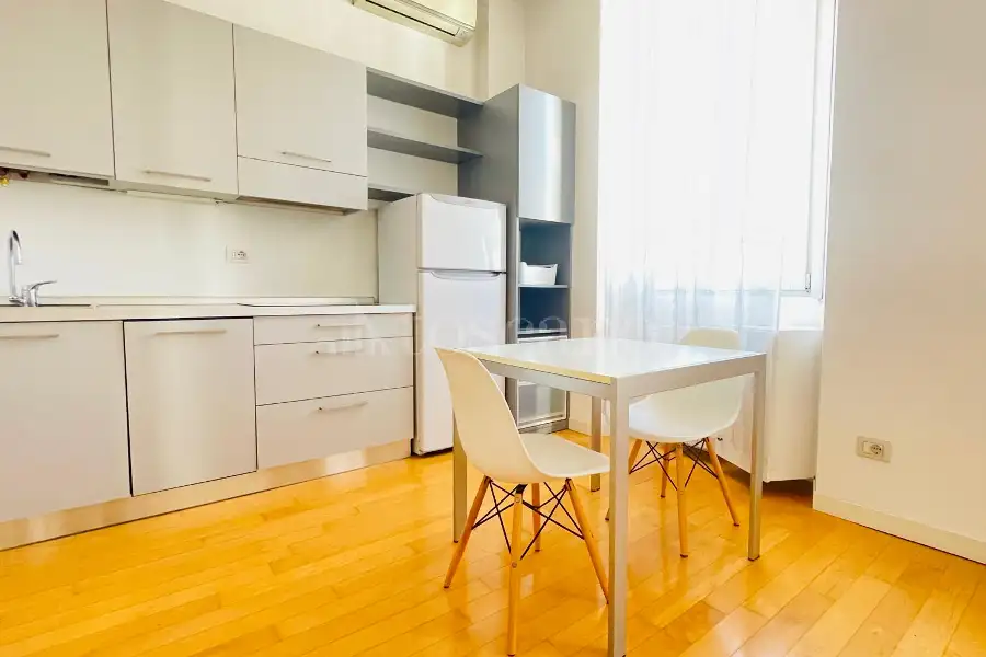 Casa in affitto di 45 mq a €1.100 (rif. 19/2026)