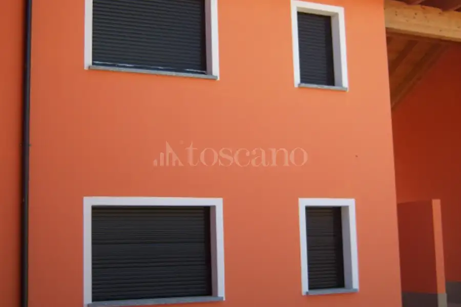 Villino a Schiera in vendita di 90 mq a €90.000 (rif. 15/2026)