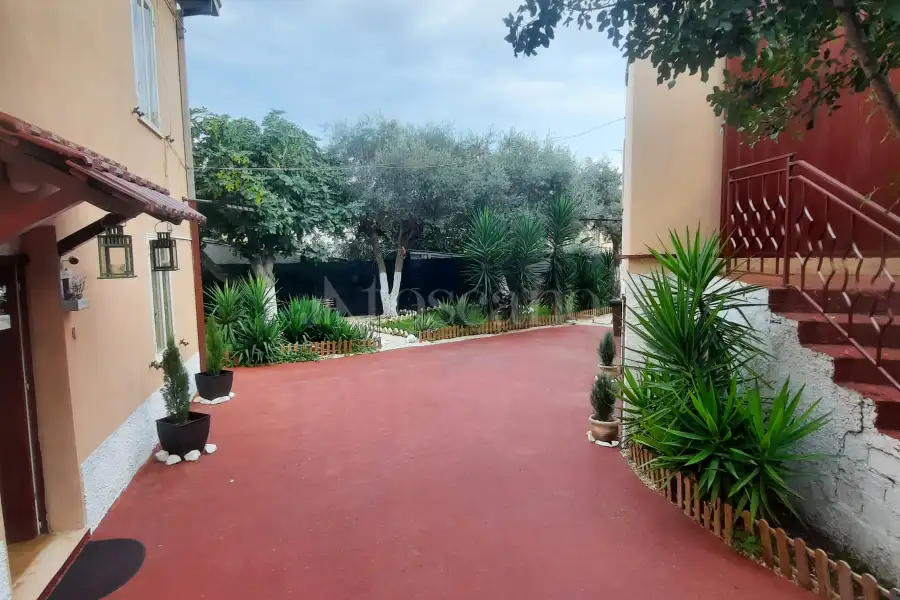 Casa Indipendente in vendita di 225 mq a €155.000 (rif. 2/2026)