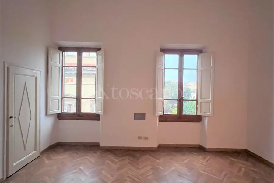 Casa in affitto di 130 mq a €1.560 (rif. 17/2025)