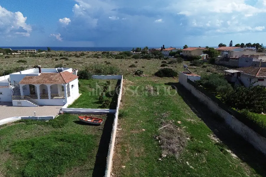 Villa in vendita di 345 mq a €369.000 (rif. 123/2026)