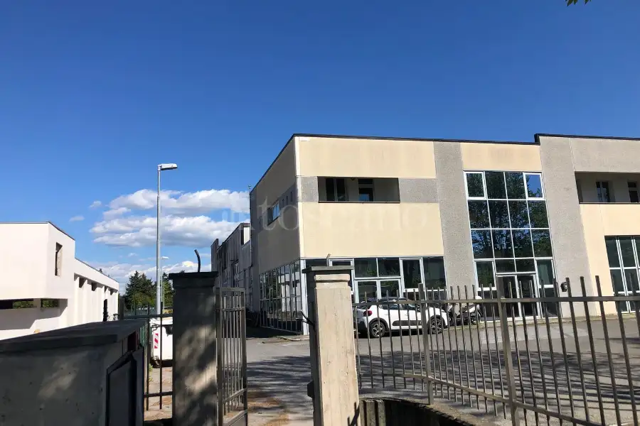 Capannone in vendita di 550 mq trattativa riservata (rif. 10/2024)