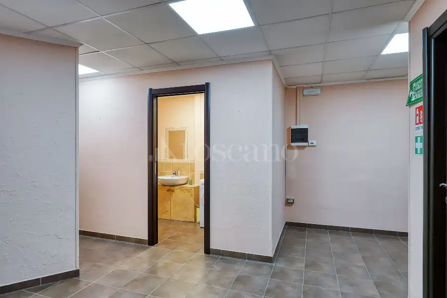 Negozio in vendita di 140 mq a €160.000 (rif. 100/2026)