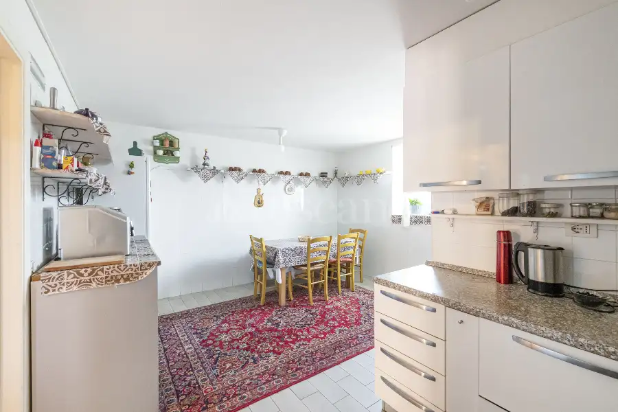 Casa in vendita di 430 mq a €1.250.000 (rif. 25/2025)