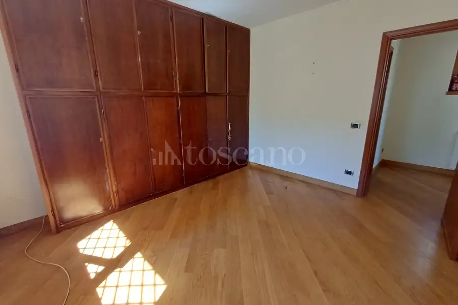 Villa in vendita di 370 mq a €495.000 (rif. 9/2026)