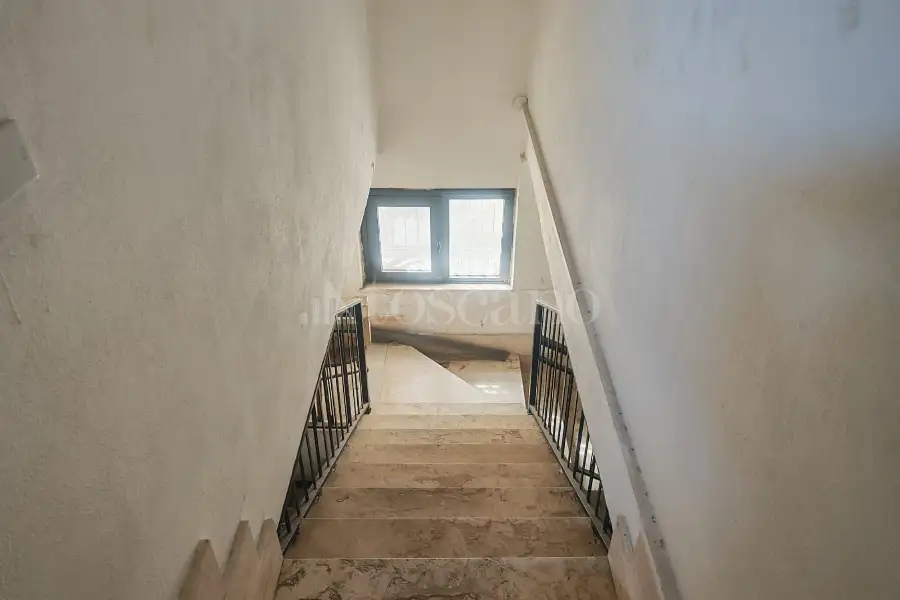 Magazzino in vendita di 368 mq a €210.000 (rif. 47/2026)