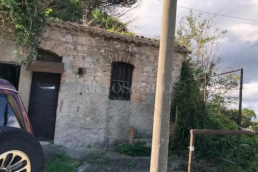Agricolo in vendita di 16.504 mq a €88.000 (rif. 20/2026)