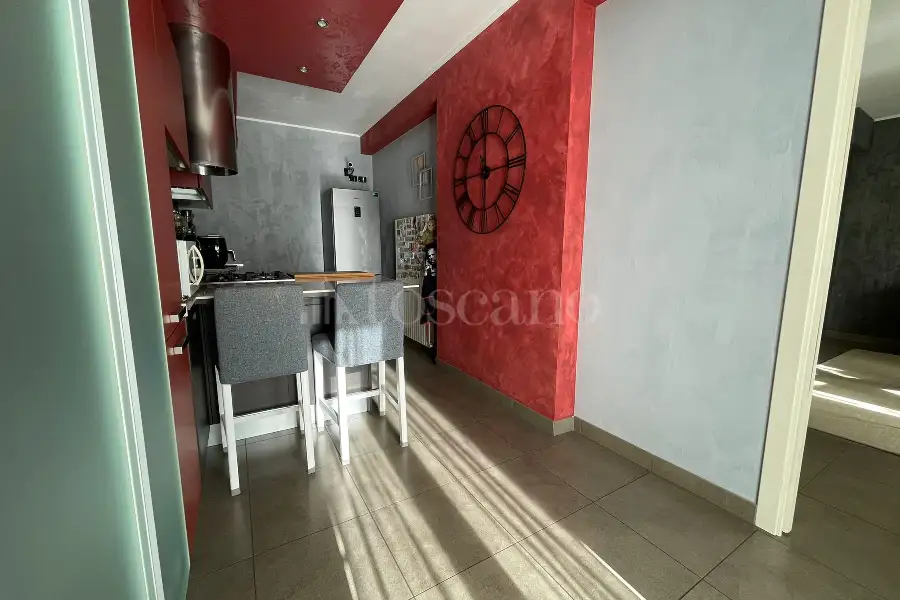 Villa Bifamiliare in vendita di 250 mq a €360.000 (rif. 65/2025)