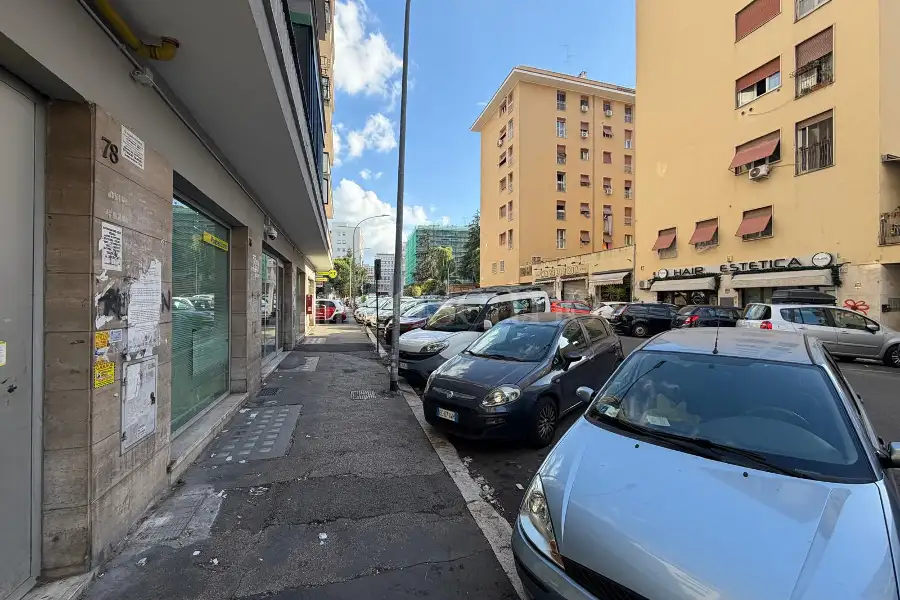 Negozio in vendita di 40 mq a €60.000 (rif. 24/2026)